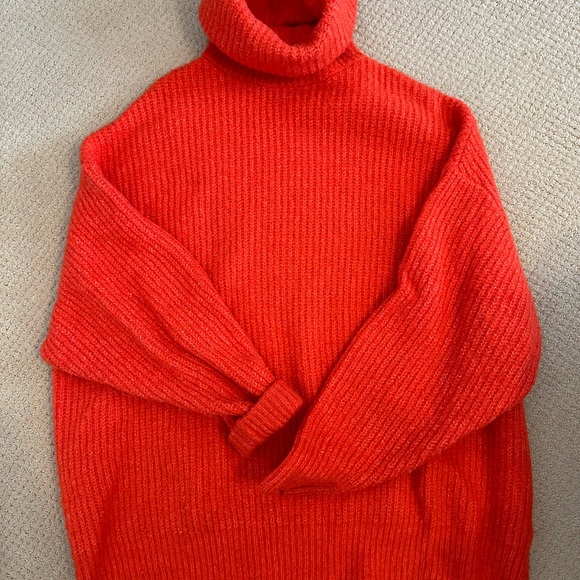 Orange Zara oversized turtleneck sweater - Picture 2 of 4